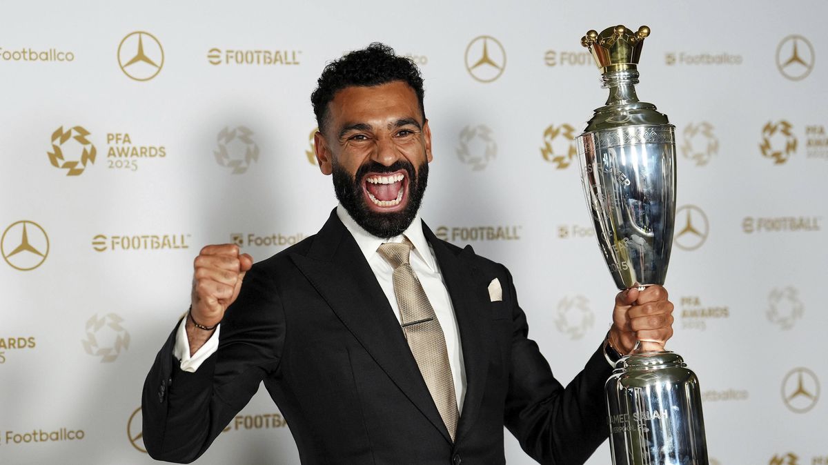 Salah jako první vyhrál potřetí hráčskou anketu o fotbalistu roku